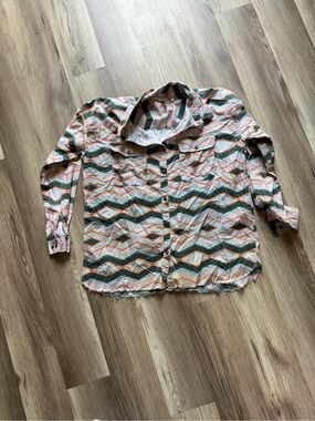 Gilded Intent Pink & Green Chevron Button-Down Shirt